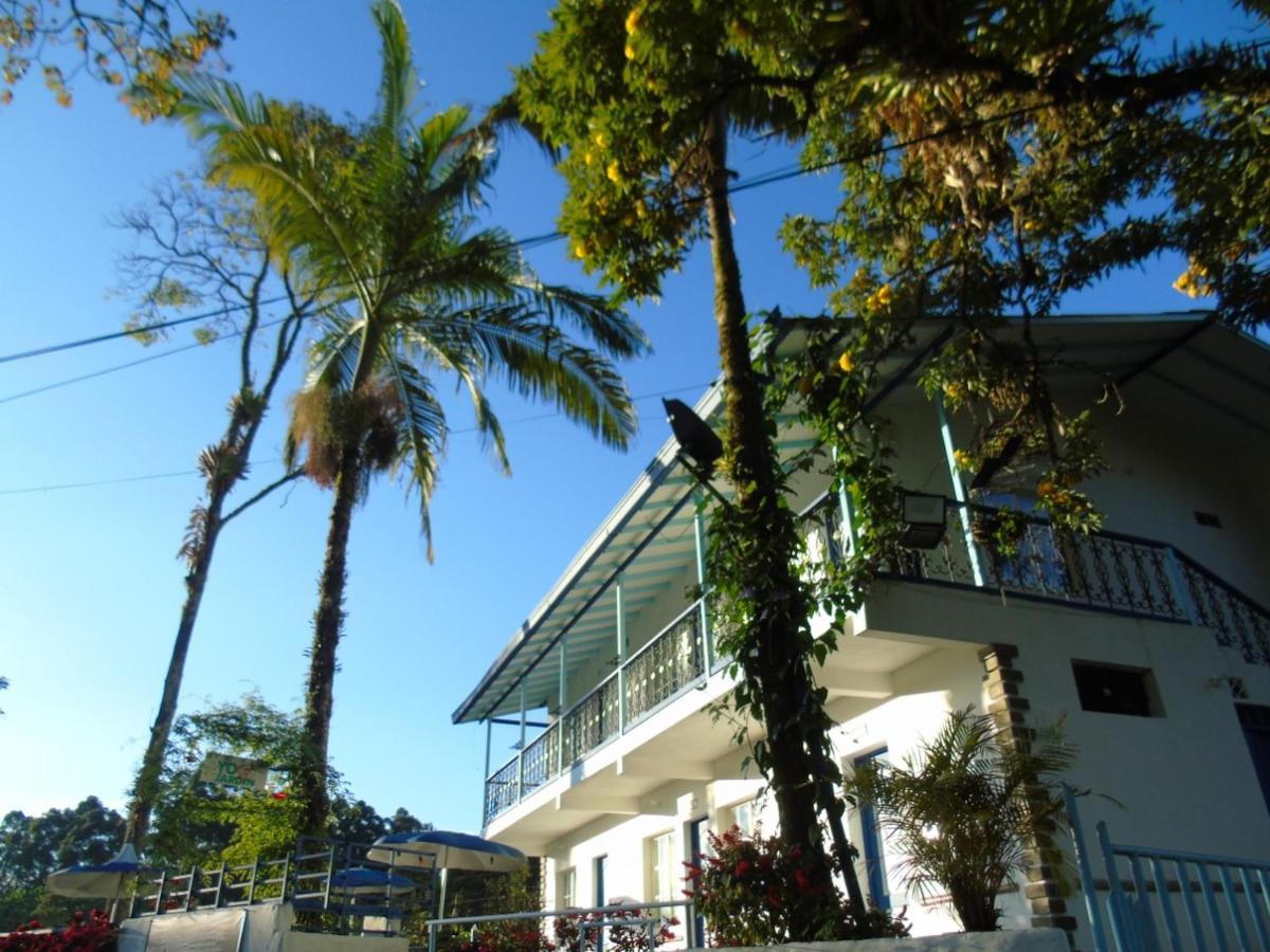 Hotel Vista Farallones คาร์ดิน ภายนอก รูปภาพ